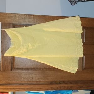 ADORABLE STRAPLESS DRESS